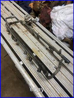 1992-1996 Ford F150 Bronco 5.0 302 V8 Fuel Injection Rail