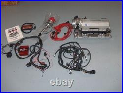 Edelbrock Pro-Flo XT EFI Electronic Fuel Injection Kit withPlenum/Distributor SBC