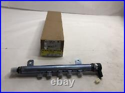 New Genuine GM Chevy Drivers Side Diesel Injection Pump Fuel Rail Kit 12651989